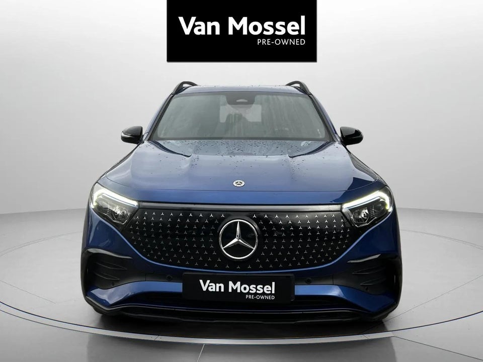 Mercedes EQB300 AMG Line 4Matic 5d