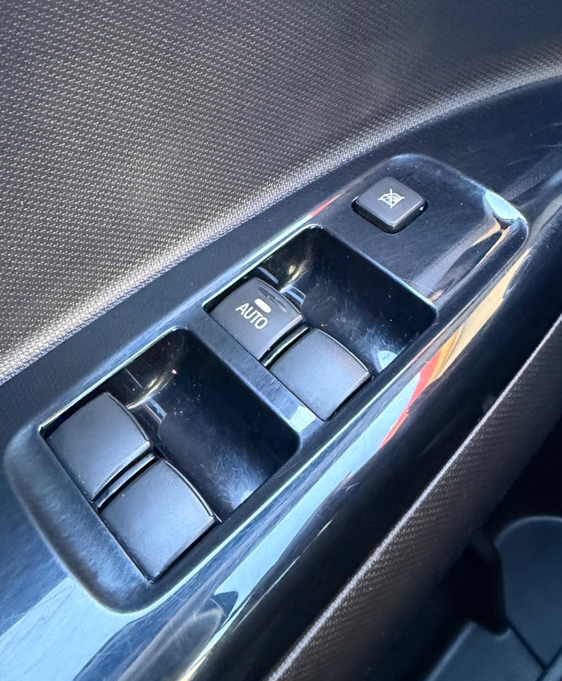 Mitsubishi Space Star 1,2 Inlead 5d