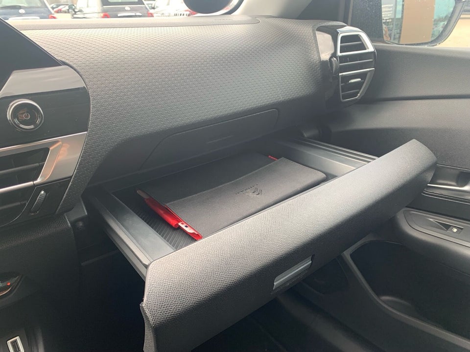 Citroën ë-C4 50 Shine Sport 5d