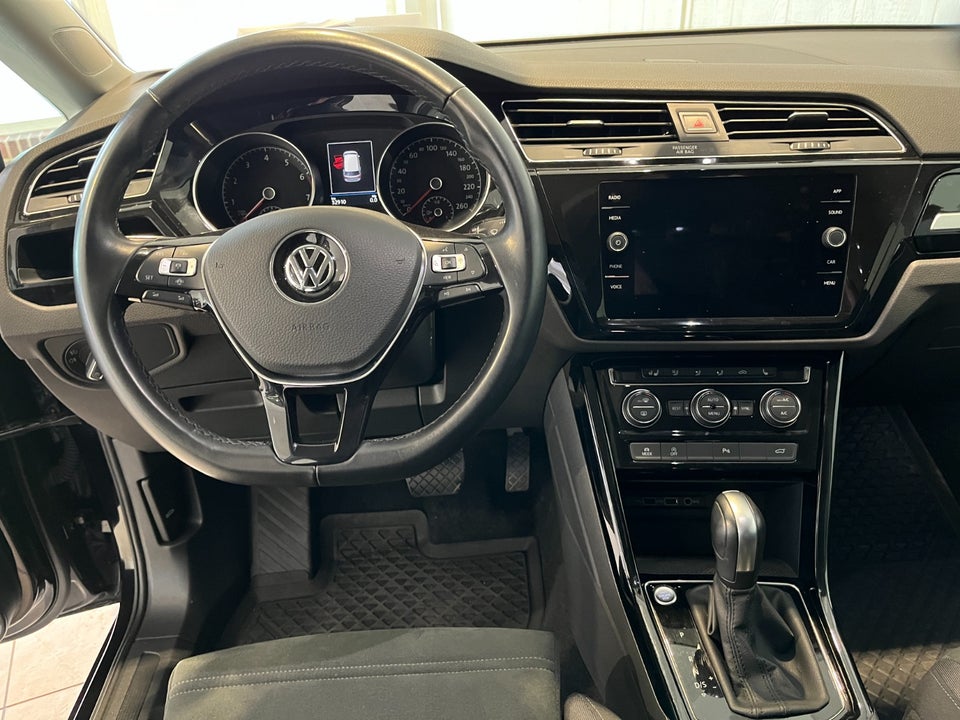VW Touran 1,5 TSi 150 Highline DSG 7prs 5d