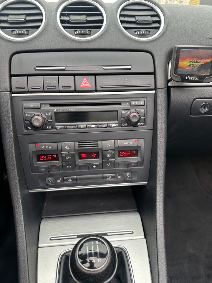 Audi A4 1,8 T 163 Cabriolet 2d