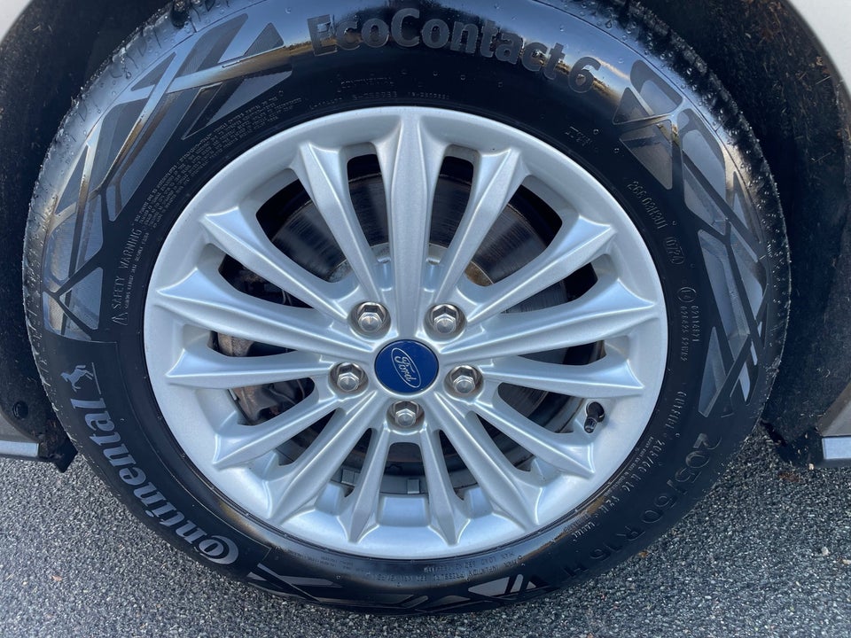 Ford Focus 1,0 EcoBoost Titanium stc. 5d