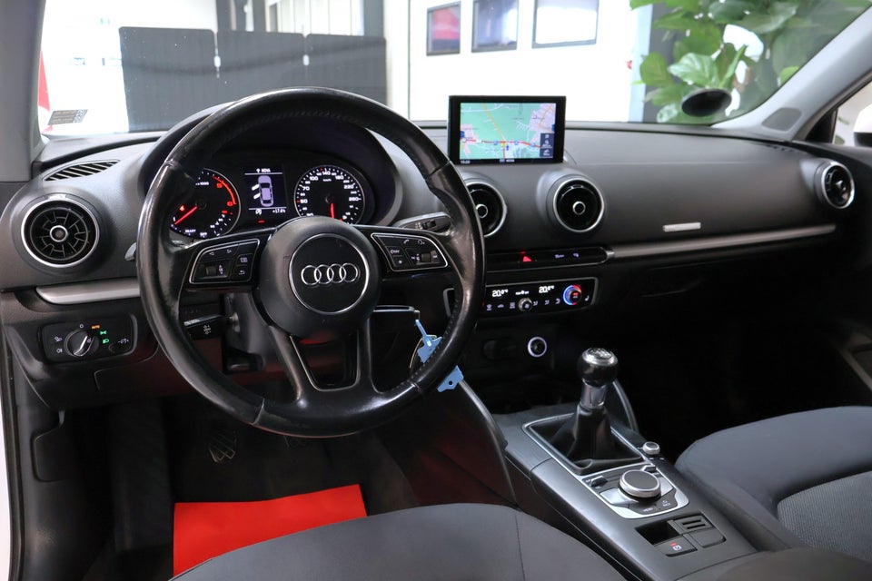 Audi A3 1,6 TDi 110 4d