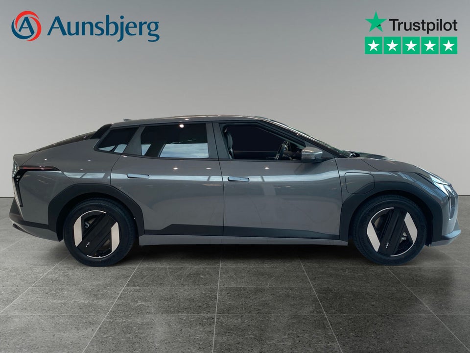Kia EV4 81 Long Range Prestige Fastback 4d
