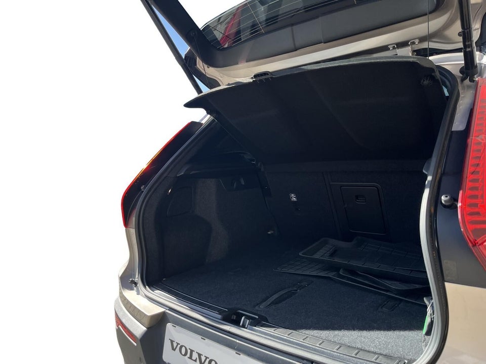 Volvo XC40 ReCharge Extended Range Ultimate 5d