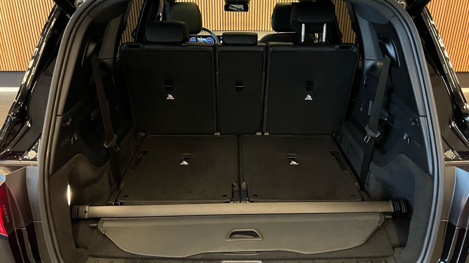 Mercedes EQB250+ AMG Advance Plus 7prs 5d
