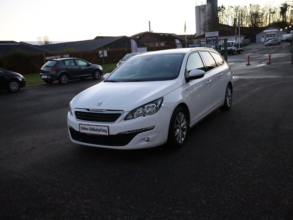 Peugeot 308 1,6 BlueHDi 120 Allure SE SW 5d