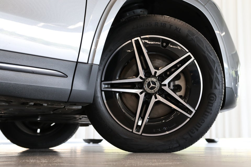 Mercedes EQA350 AMG Line Premium 4Matic 5d