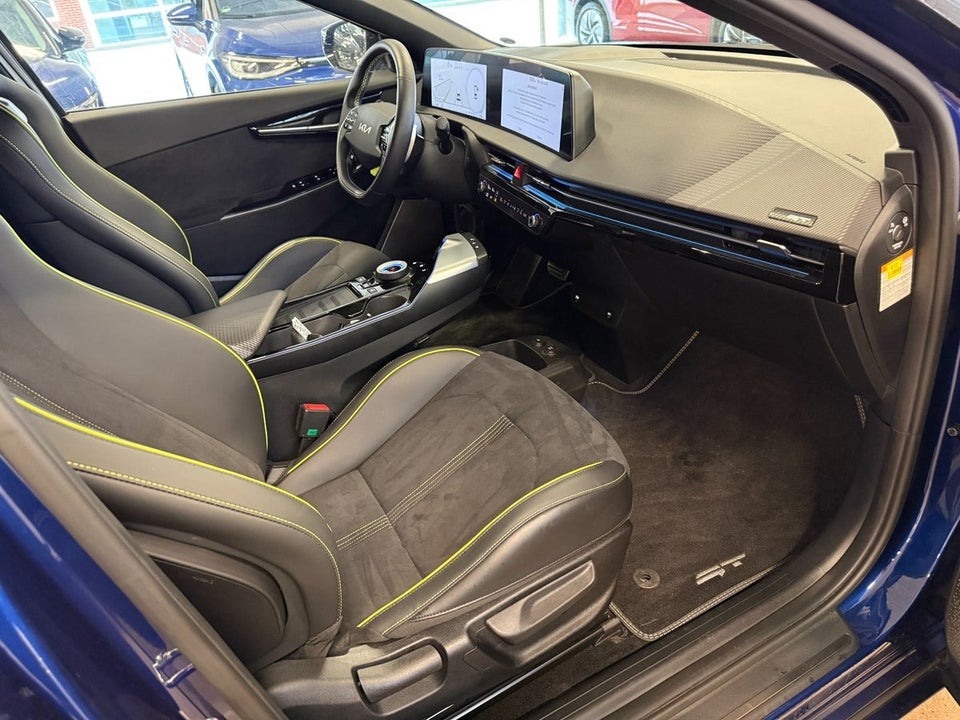 Kia EV6 77 GT Performance AWD 5d