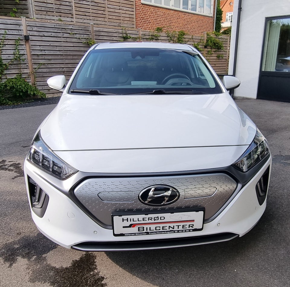 Hyundai Ioniq EV Premium 5d