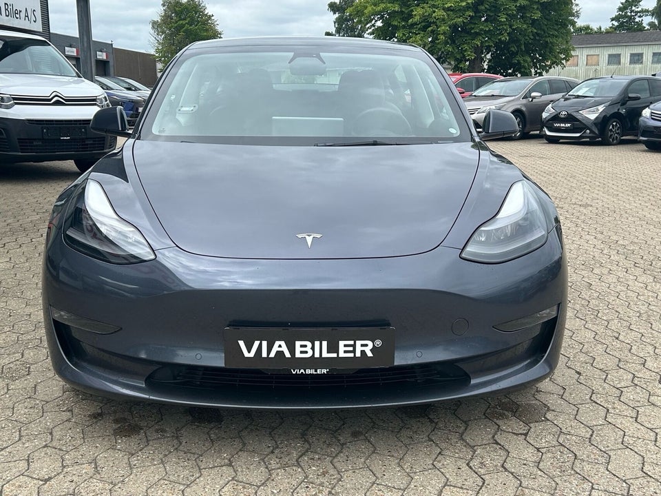Tesla Model 3 Performance AWD 4d