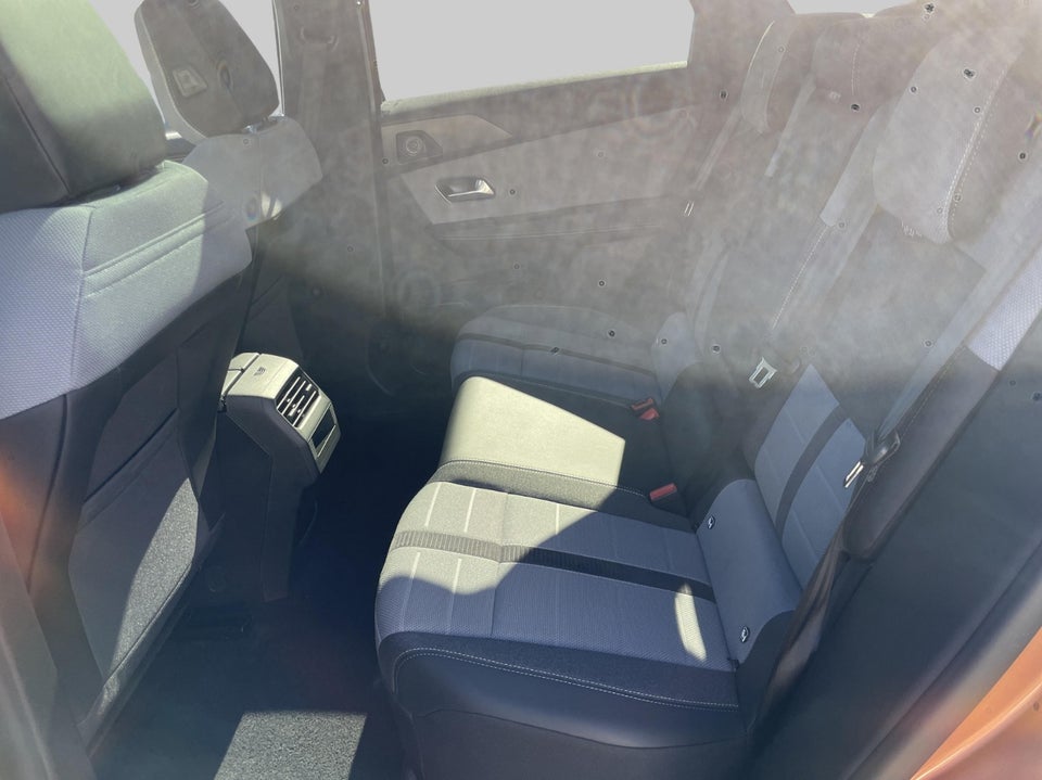 Opel Grandland-e 73 GS Sky 5d