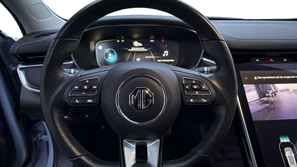 MG Marvel R Luxury 5d