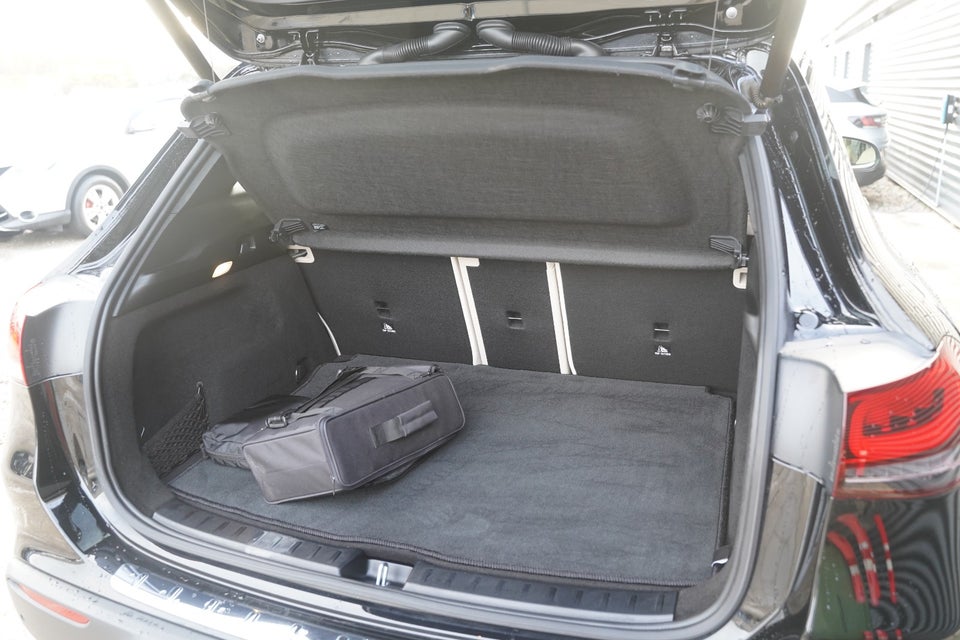 Mercedes EQA250 Progressive 5d