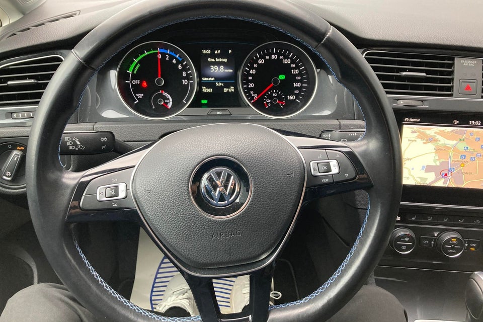 VW e-Golf VII Highline 5d