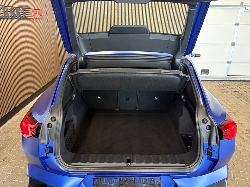 BMW iX2 xDrive30 Fully Charged M-Sport 5d