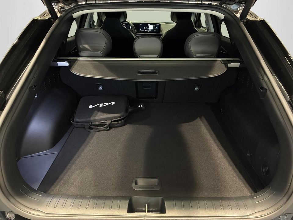 Kia EV6 84 Long Range Upgrade 5d