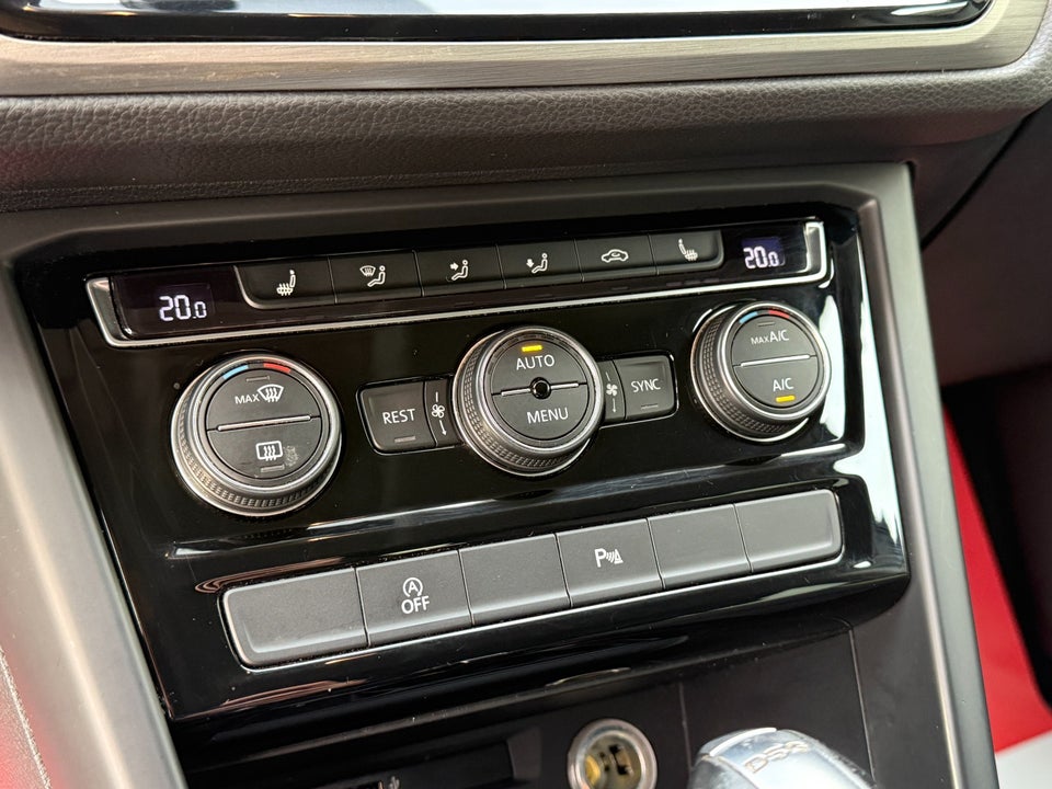 VW Touran 2,0 TDi 150 Comfortline DSG Van 5d