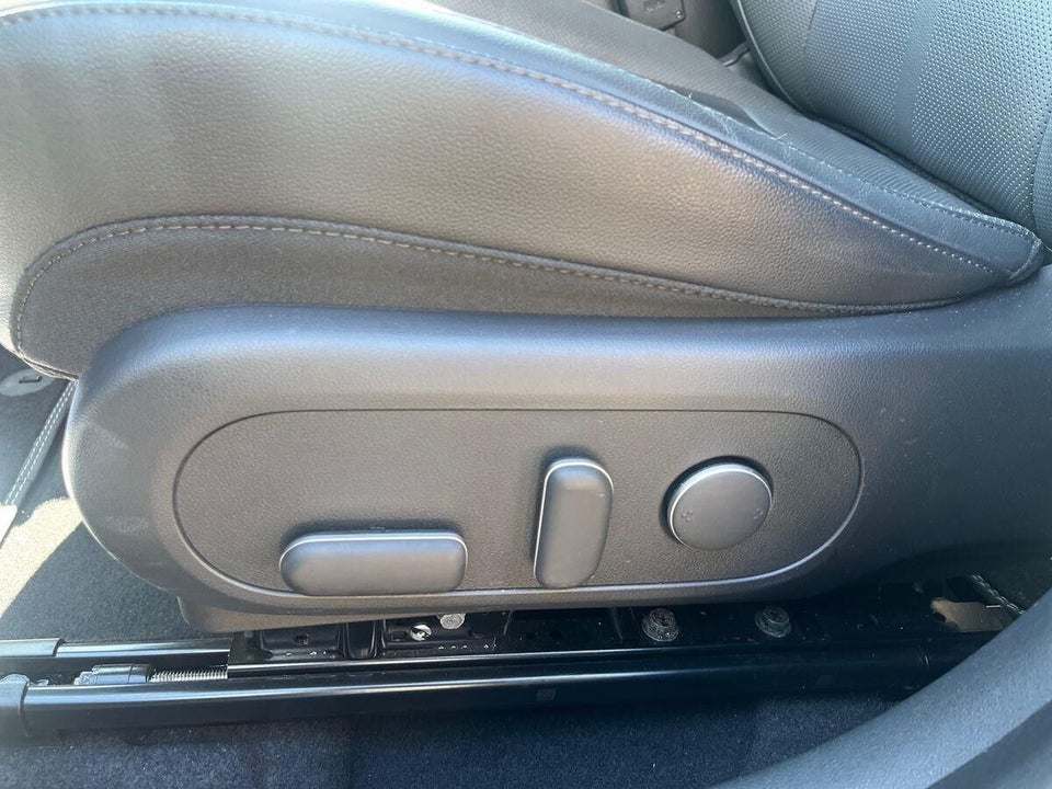 Hyundai Kona 65 EV Ultimate 5d