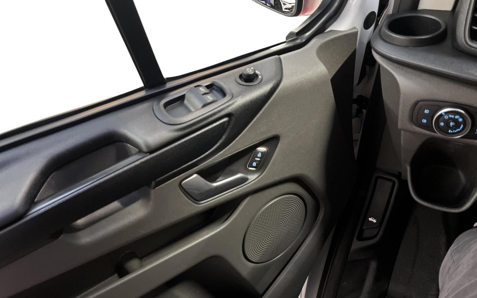 Ford Transit Custom 300L 2,0 TDCi 130 Trend aut.