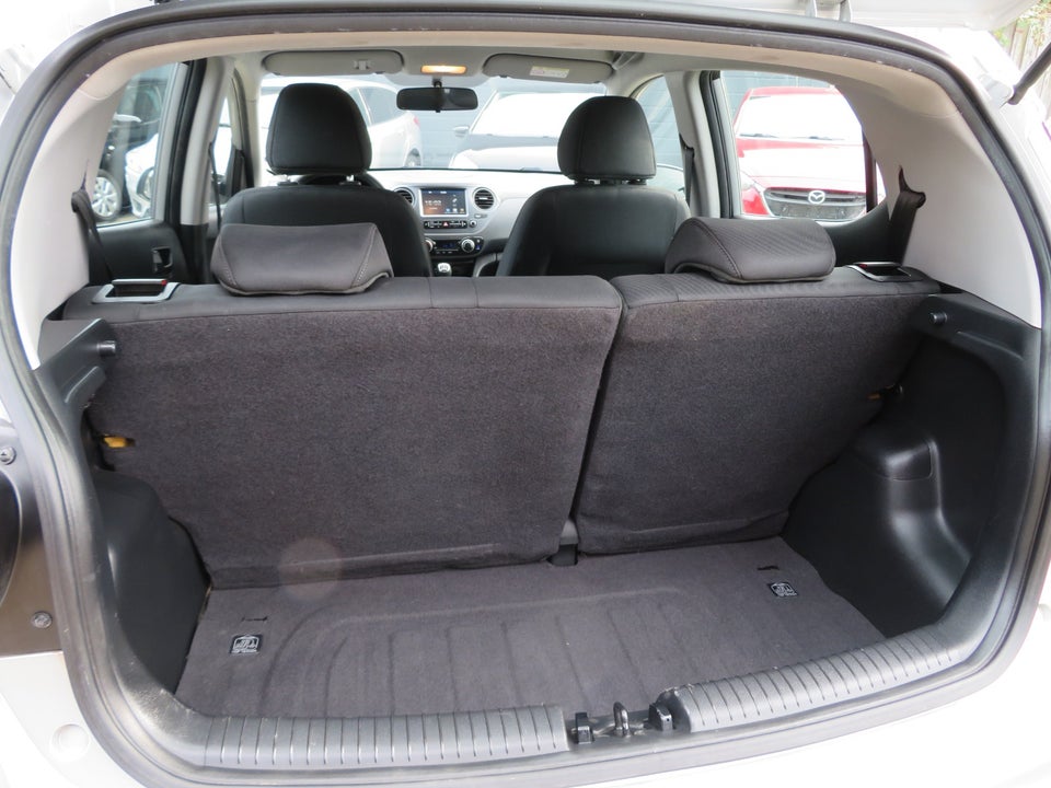 Hyundai i10 1,0 Touch 5d