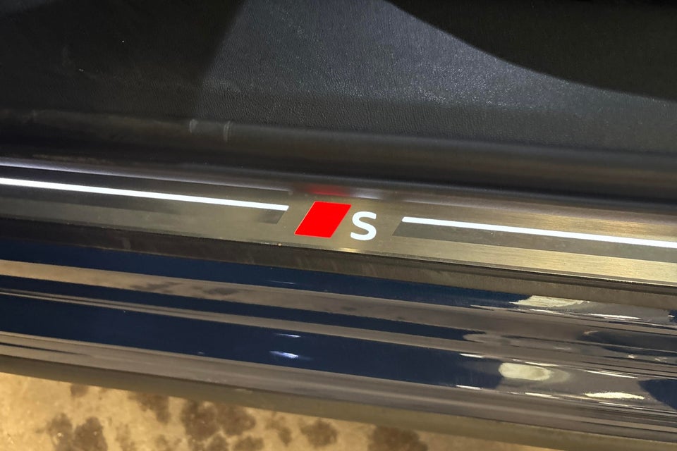 Audi Q6 e-tron Ultra quattro 5d