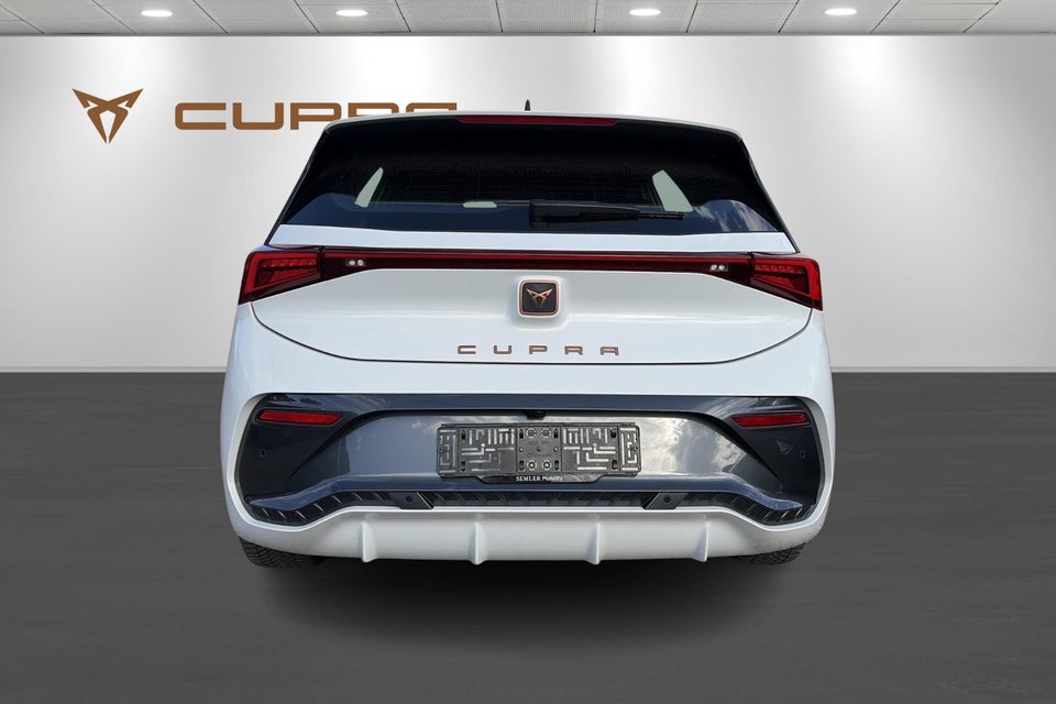 Cupra Born 58  5d