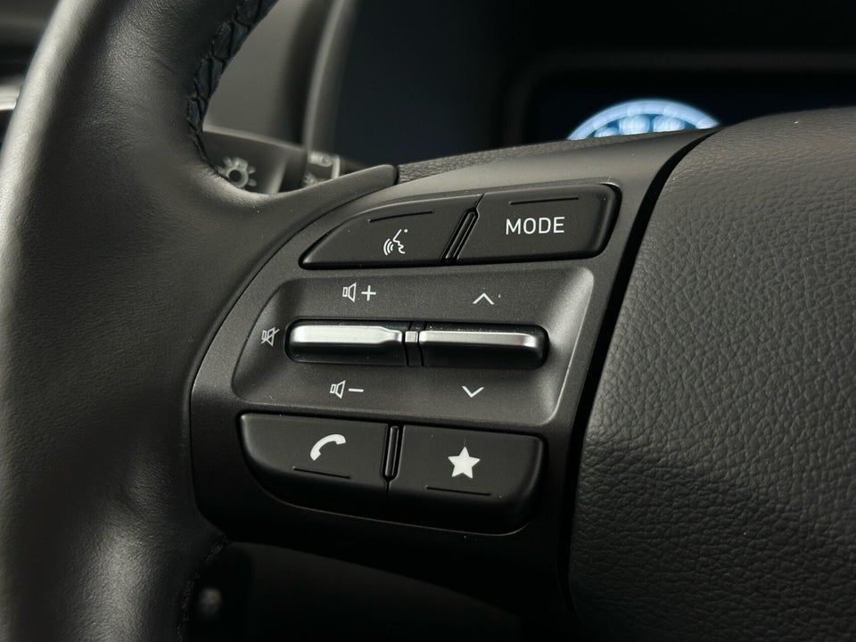 Hyundai Kona 39 EV Essential 5d