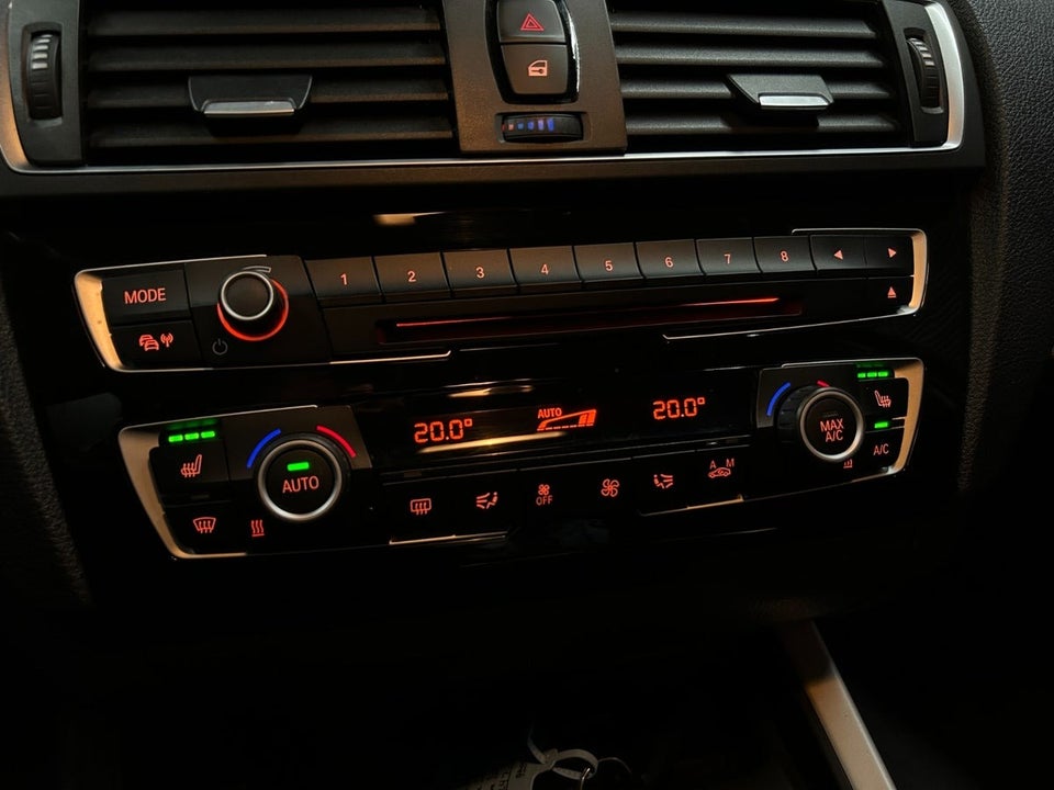 BMW 118d 2,0 Advantage aut. 5d