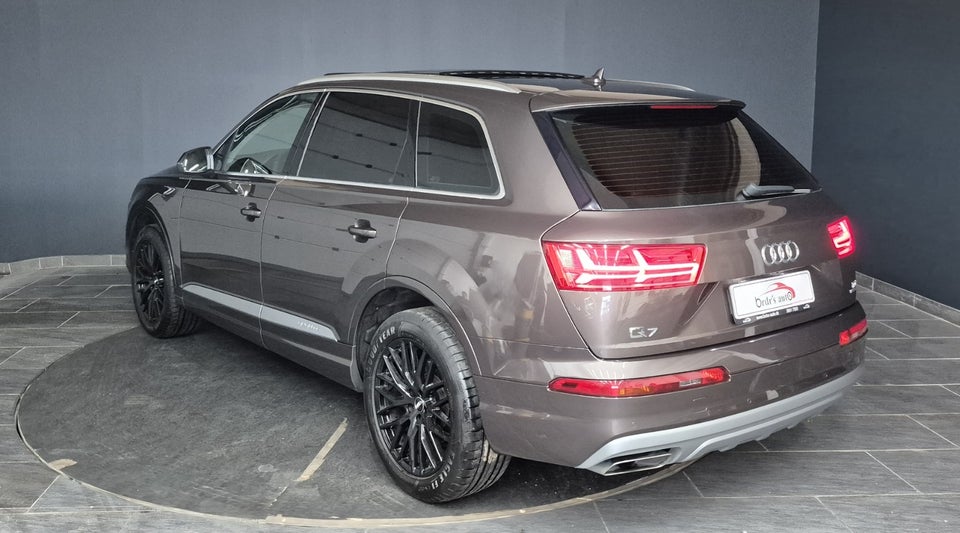 Audi Q7 3,0 TDi 272 quattro Tiptr. 5d