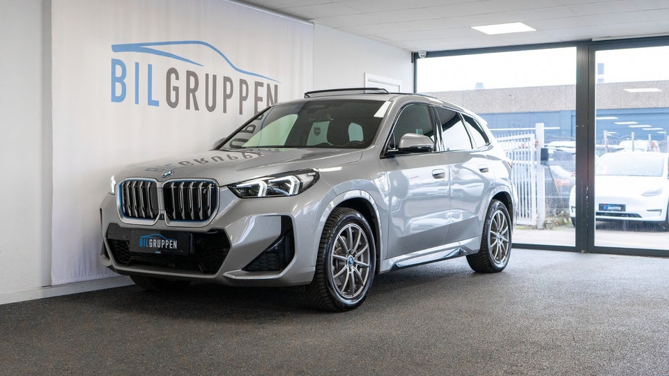 BMW iX1 xDrive30 M-Sport 5d