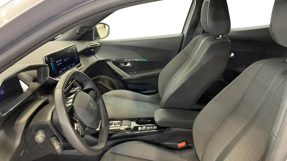 Peugeot e-2008 50 Allure Pack 5d