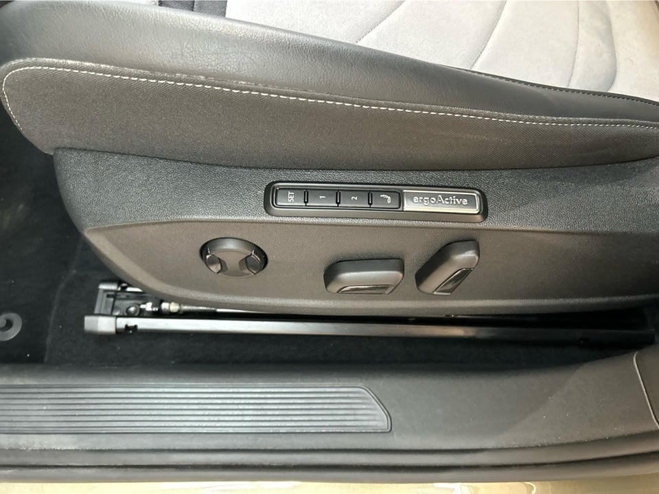 VW ID.3 77 Pro S 75 Years Edition 5d