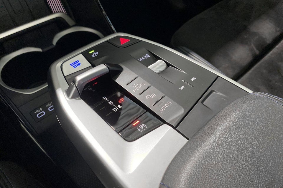 BMW iX1 xDrive30 M-Sport 5d