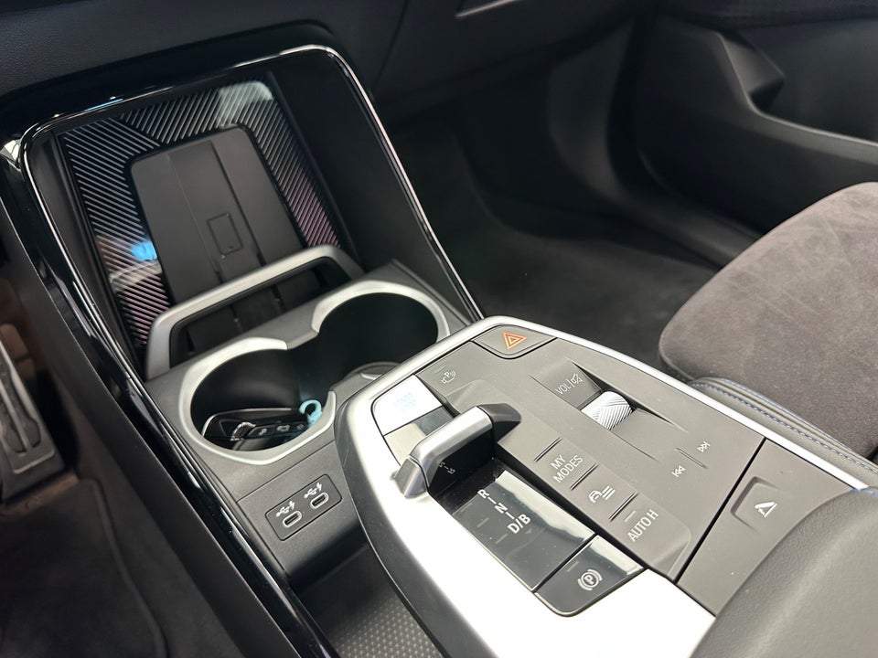 BMW iX1 eDrive20 M-Sport 5d