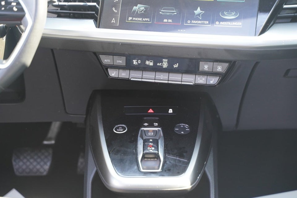 Audi Q4 e-tron 50 Attitude quattro 5d