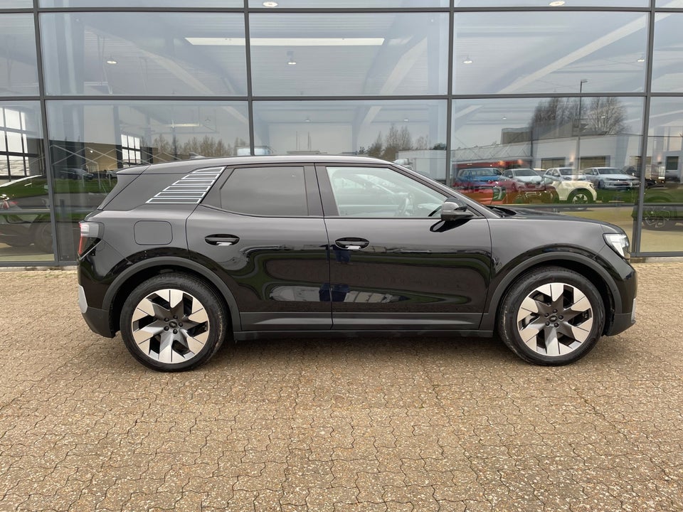 Ford Explorer 82 Premium Extended Range 5d