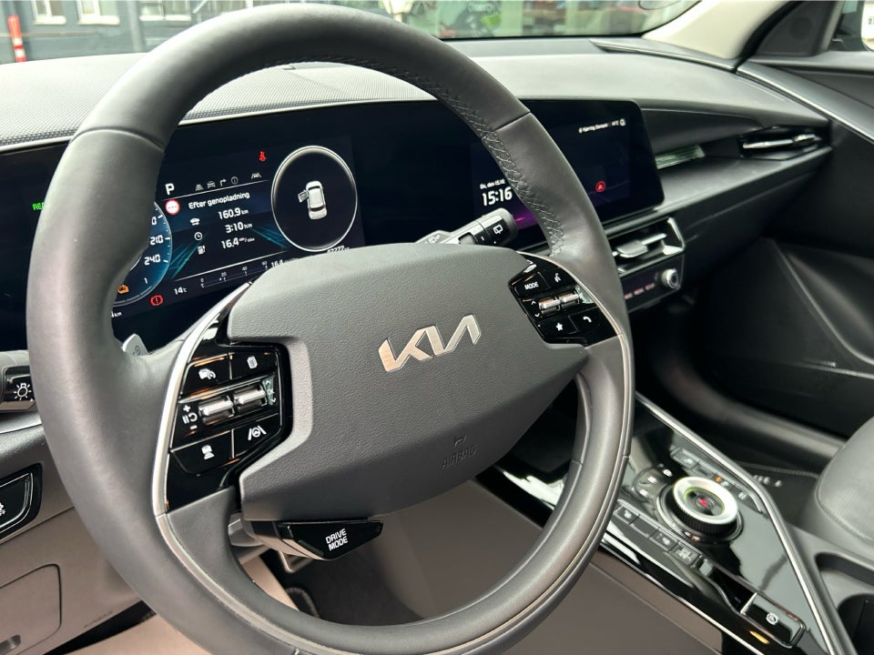 Kia Niro 64 EV Upgrade 5d