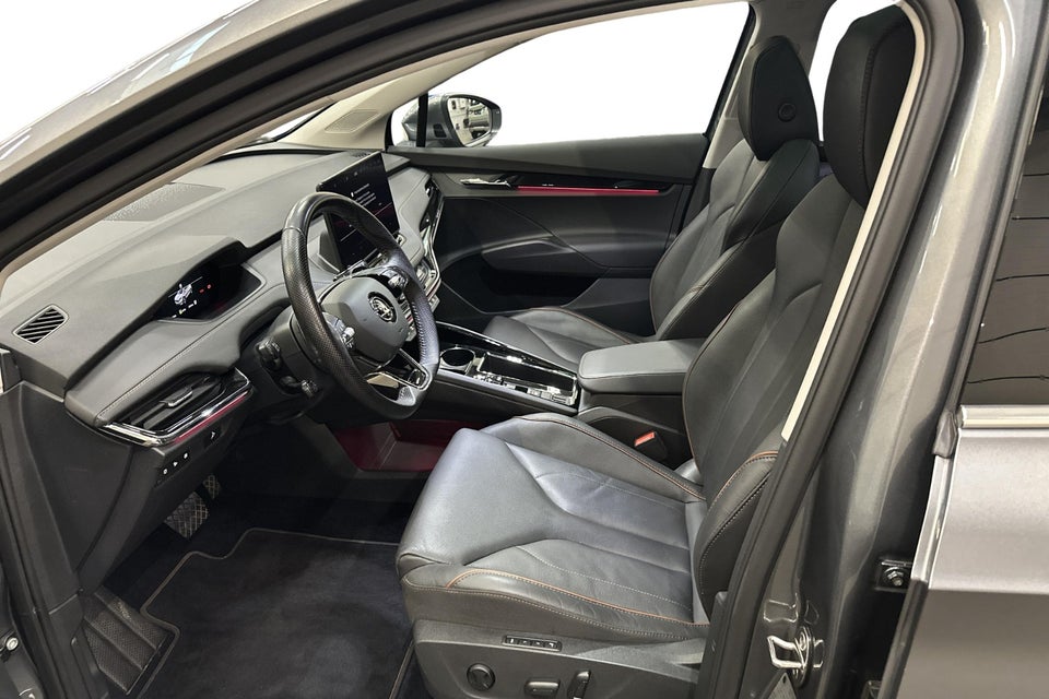 Skoda Enyaq 80 iV Plus Suite 5d