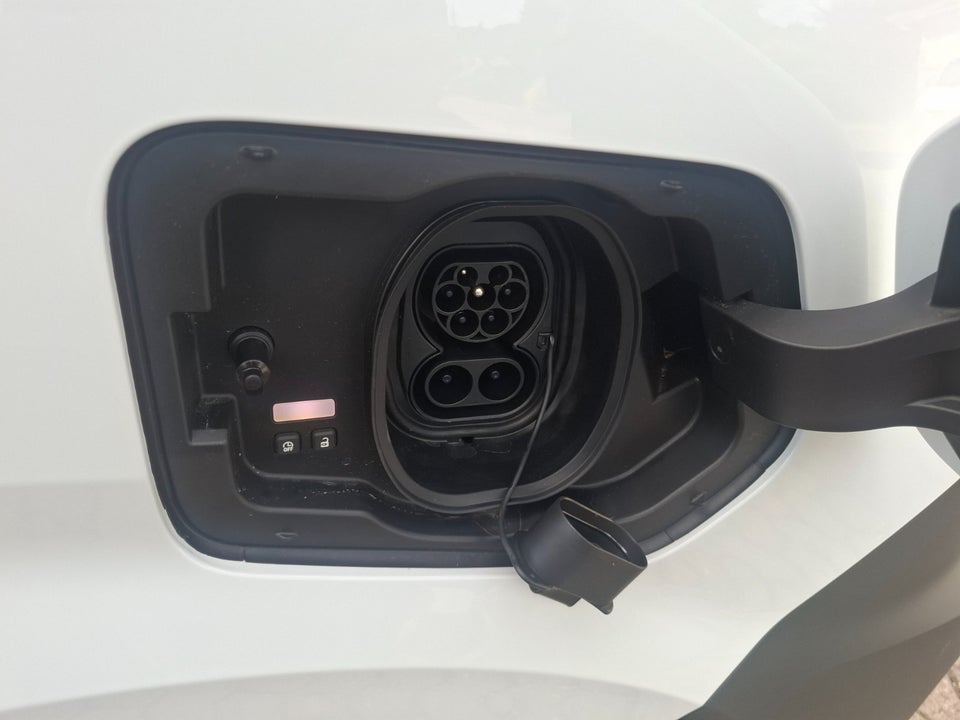 Renault Master V T35 87 E-Tech L3H2 Kassevogn Tekno