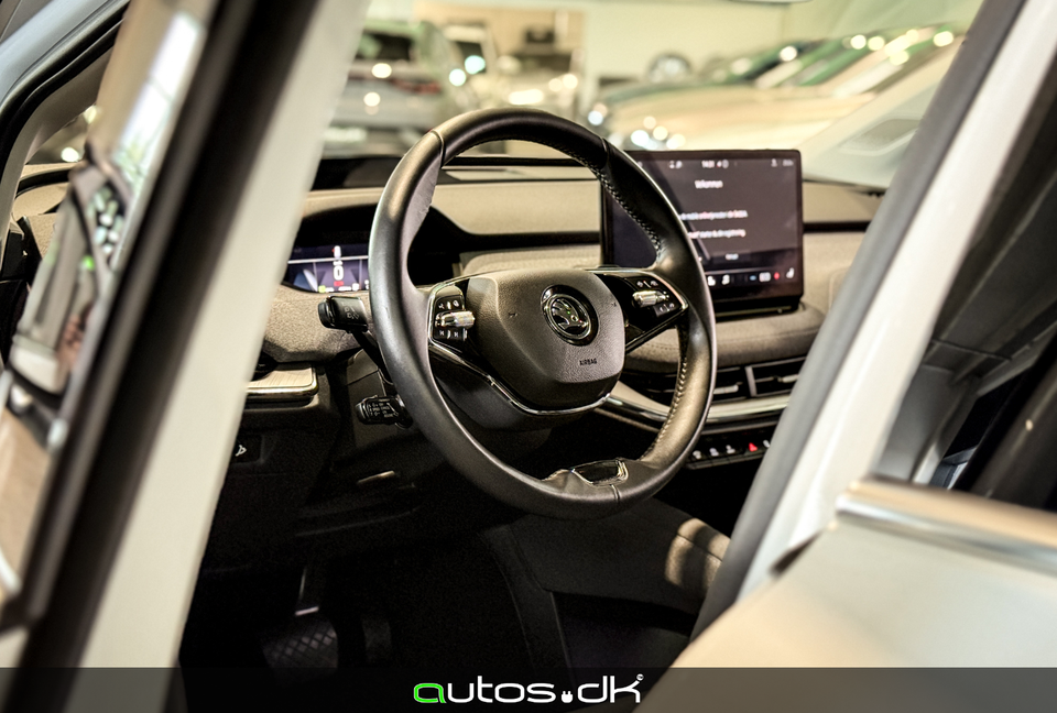 Skoda Enyaq 80 iV Loft 5d