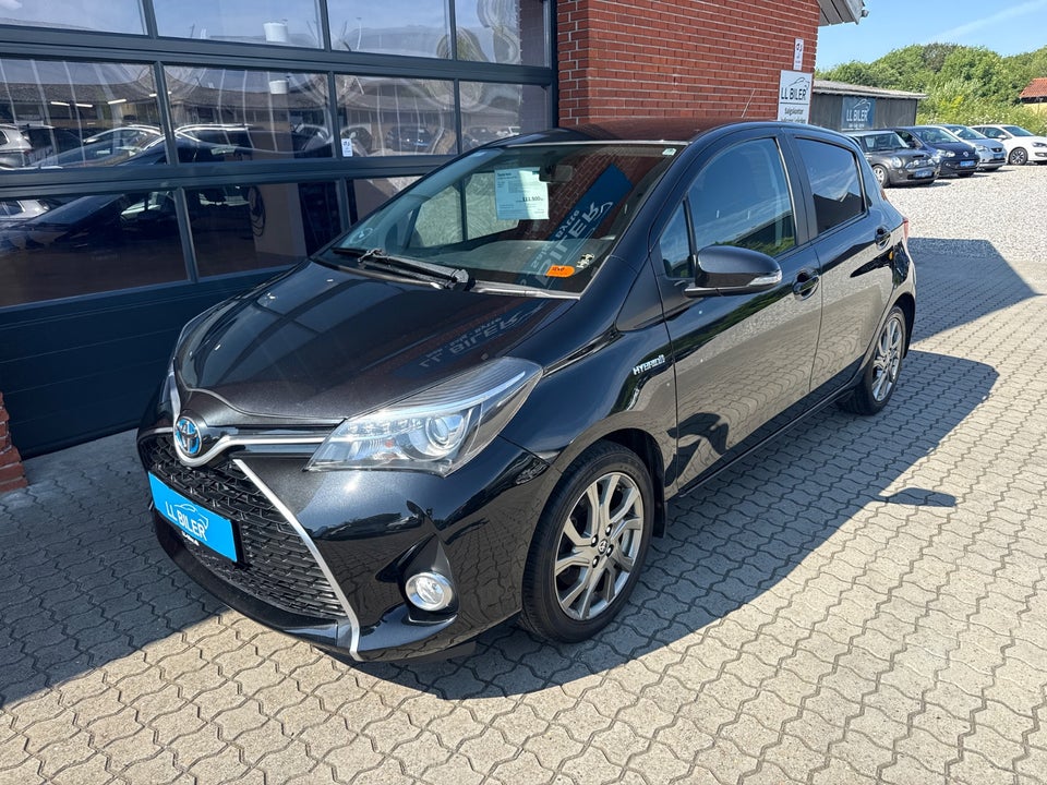 Toyota Yaris 1,5 Hybrid H2 Style e-CVT 5d