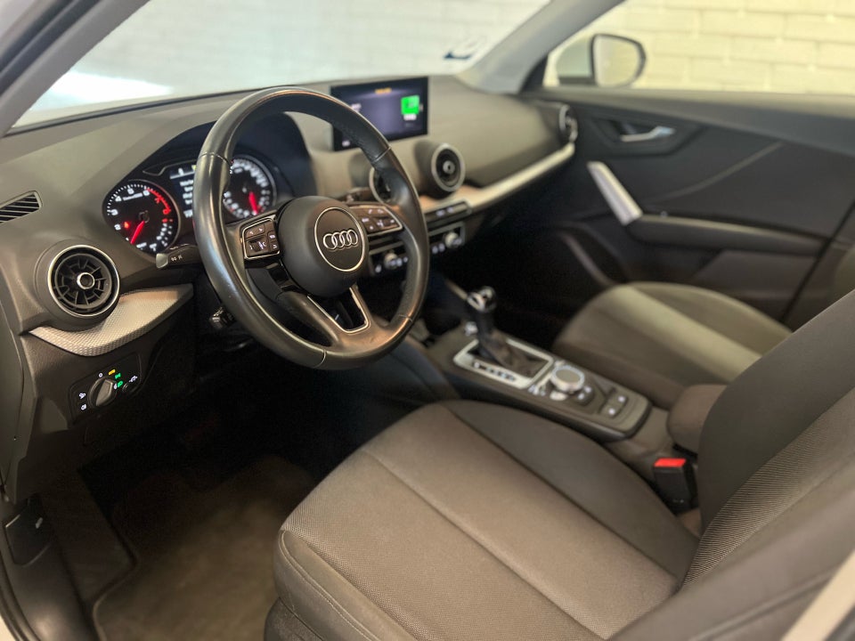 Audi Q2 35 TFSi Prestige S-tr. 5d