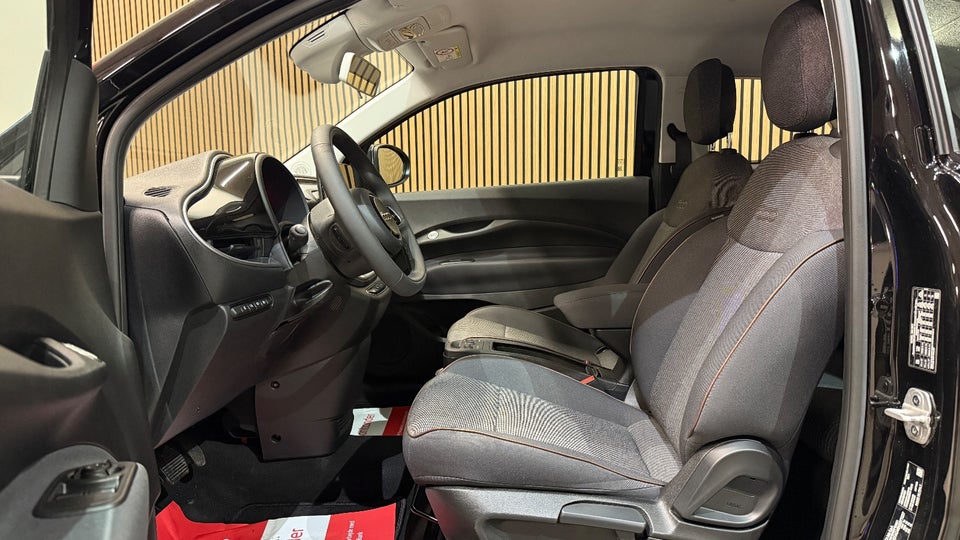 Fiat 500e 42 Icon 3d