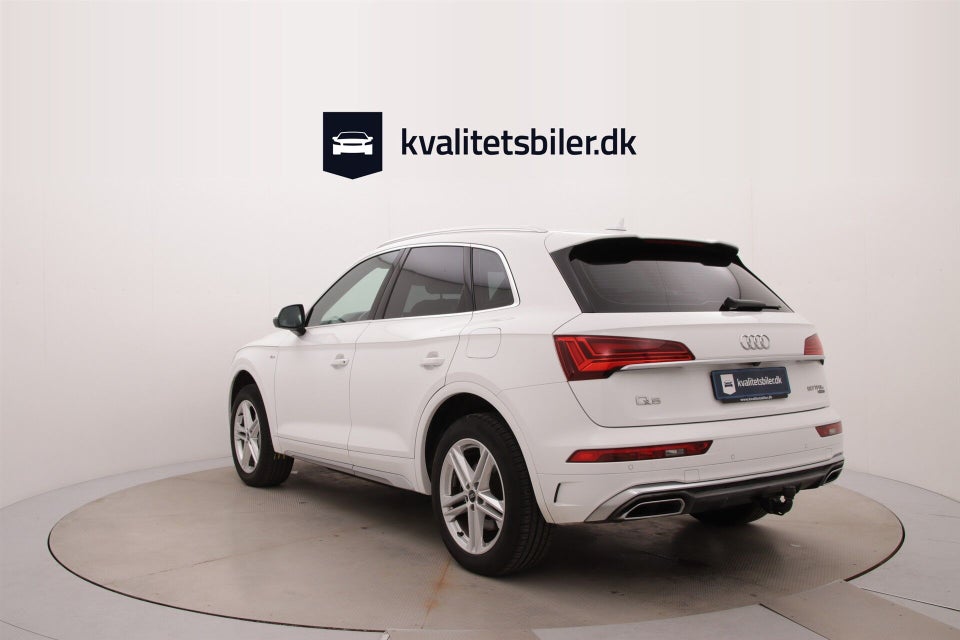 Audi Q5 50 TFSi e S-line quattro S-tr. 5d