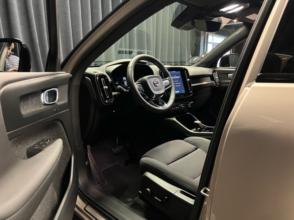 Volvo XC40 P6 ReCharge Plus 5d