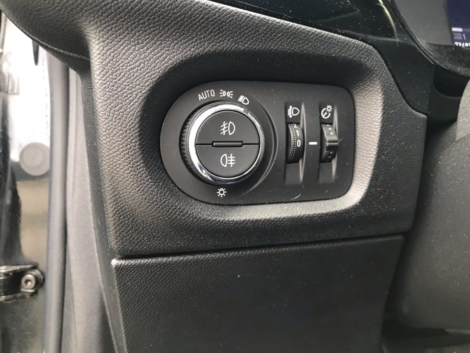 Opel Corsa 1,2 T 100 Sport aut. 5d