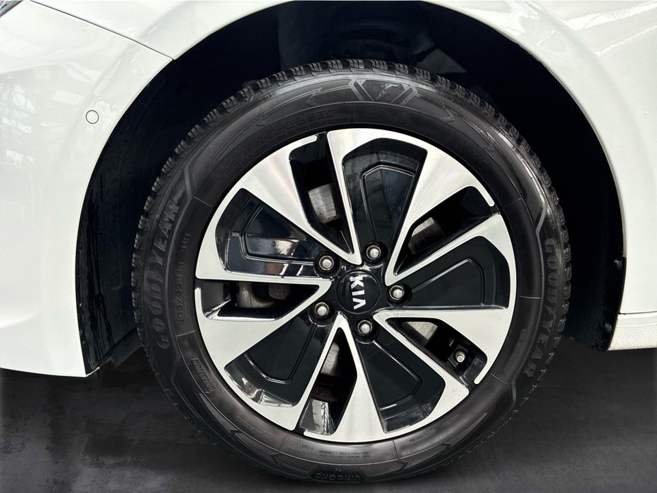 Kia Ceed 1,6 PHEV Upgrade+ SW DCT 5d