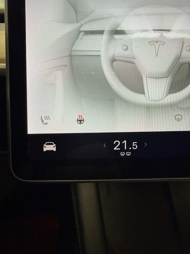 Tesla Model 3 Long Range AWD 4d