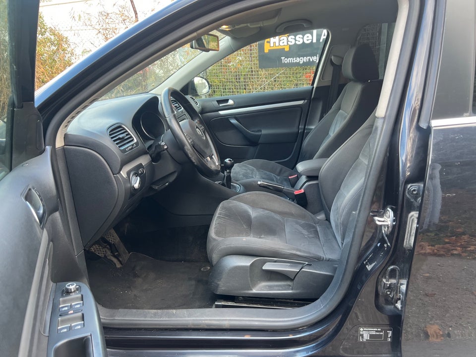 VW Golf VI 2,0 TDi 140 Highline Variant Van 5d